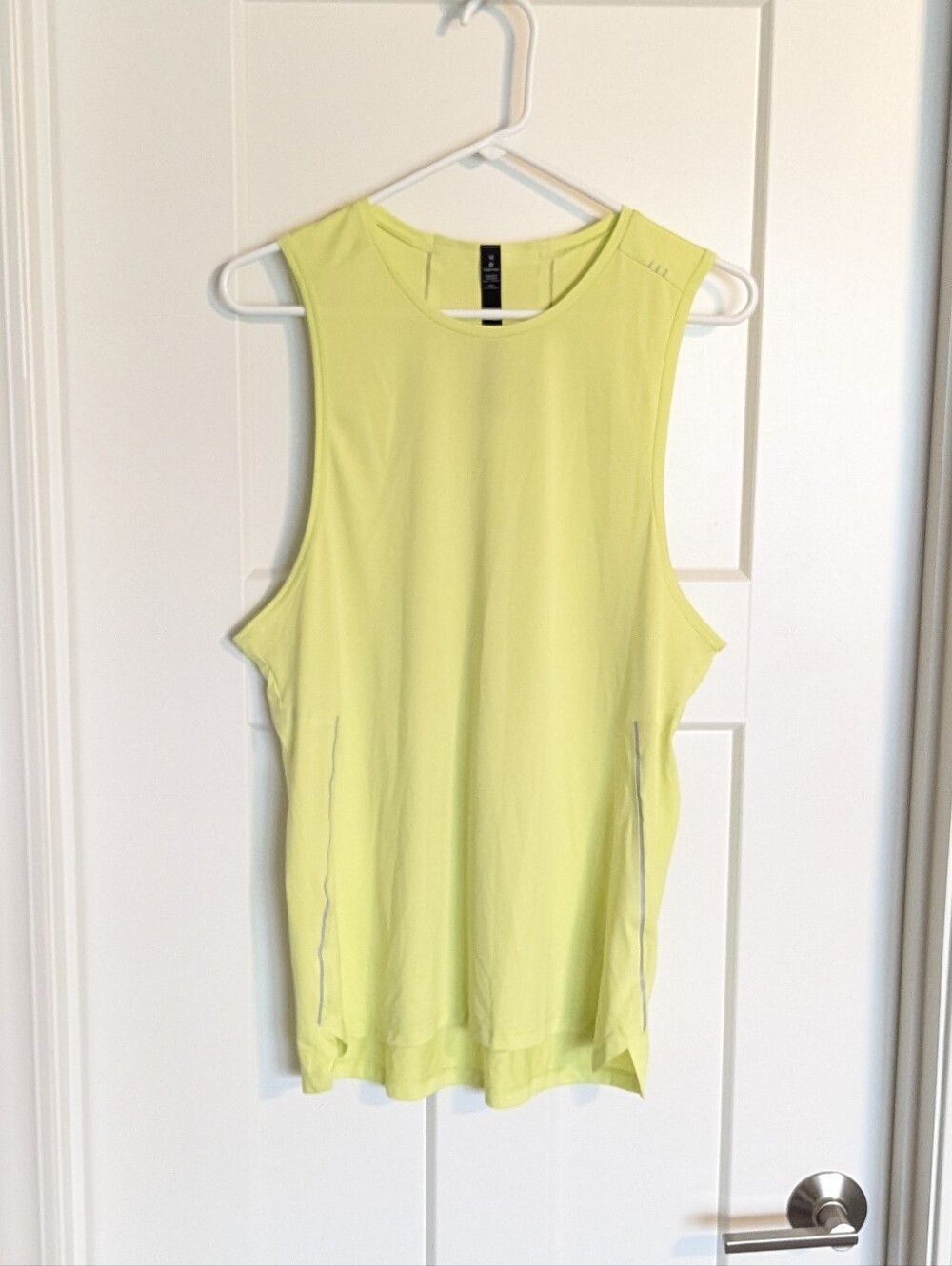 Lululemon Men's Fast And Free Sleeveless Tank Lemon Vibe Highlighter Yellow sz M